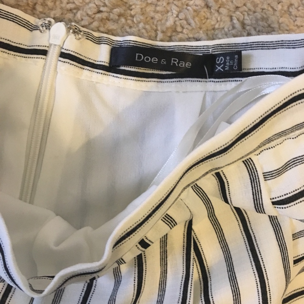 Doe & Rae Stripped Culottes - Picture 2 of 7